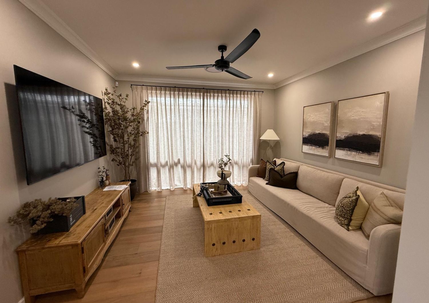 Veri Shades Curtain for Home.